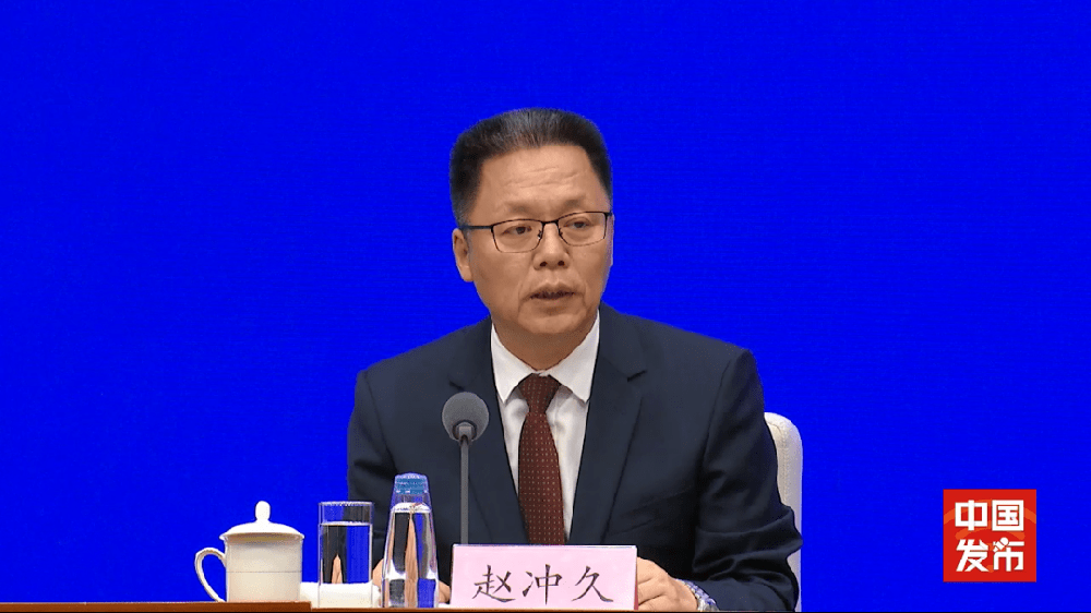 國家郵政局黨組召開學(xué)習(xí)會暨舉辦“新時(shí)代強(qiáng)郵講堂（第一期）”